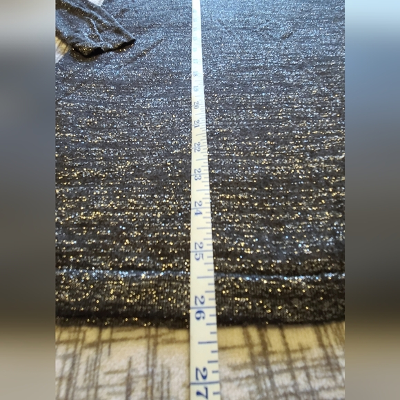 H&M Metallic Top w/Back Buttons - Picture 6 of 6